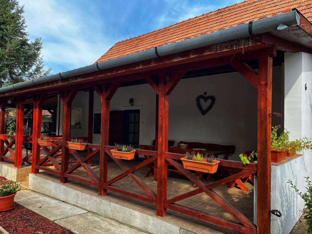 Poettyoesotthon Vendeghaz Apartment Tiszabábolna Exterior foto